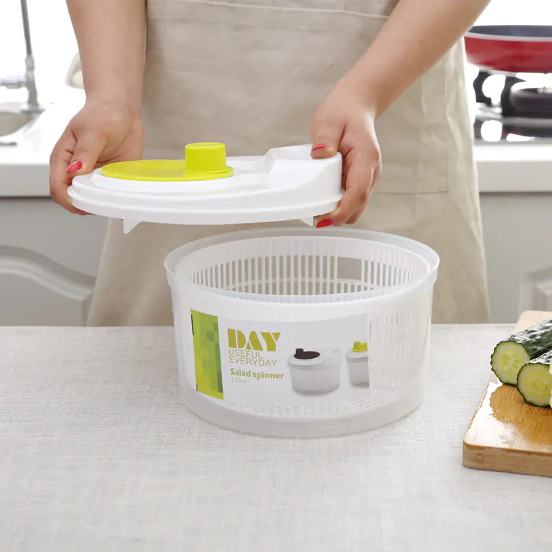 Large Capacity Vegetable and Fruit Salad Spinner